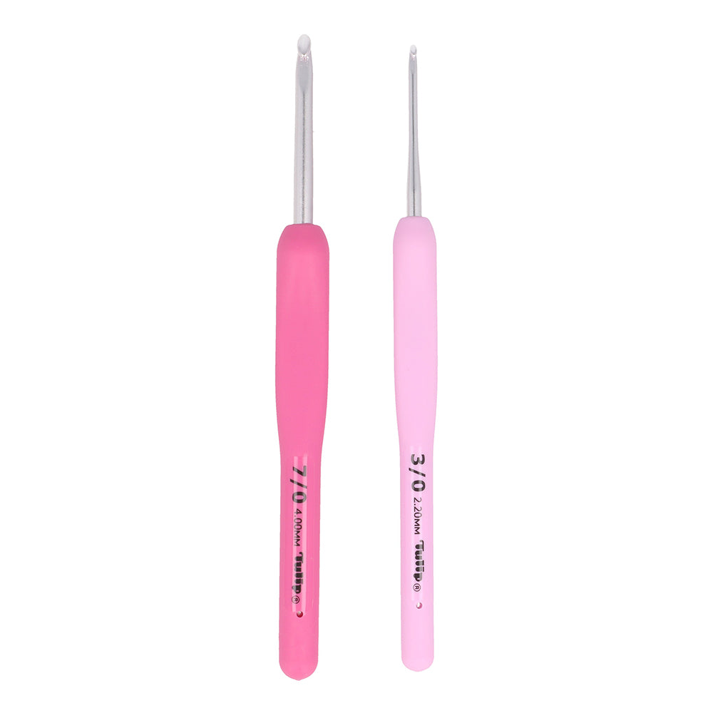 Tulip Etimo Rose crochet hook set softgrip.