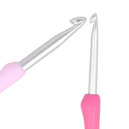 Tulip Etimo Rose crochet hook set softgrip.